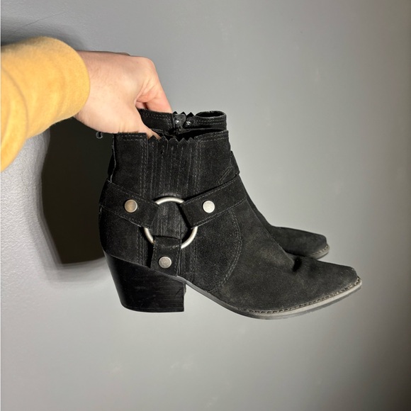 Marc Fisher Shoes - Marc Fisher Mlhalie Suede Moto Harness Boots Size 6.5